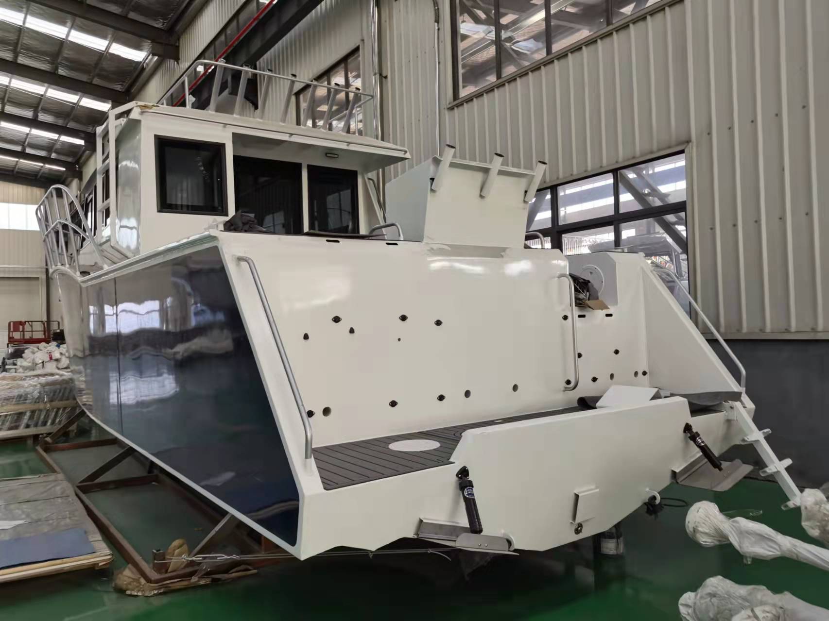 36ft 11m Family Use Cabin Center Cabin Luxury Yacht Outboard Motor قارب صيد من الألومنيوم 